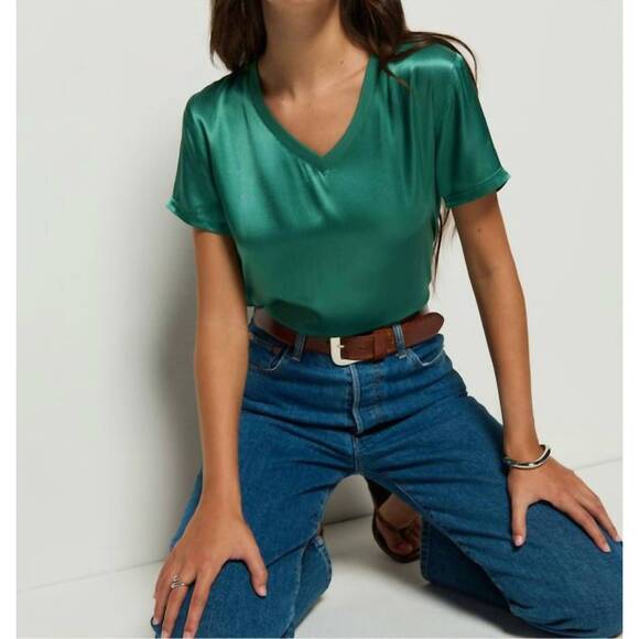 NEW NATION LTD june v-neck tee in spruce